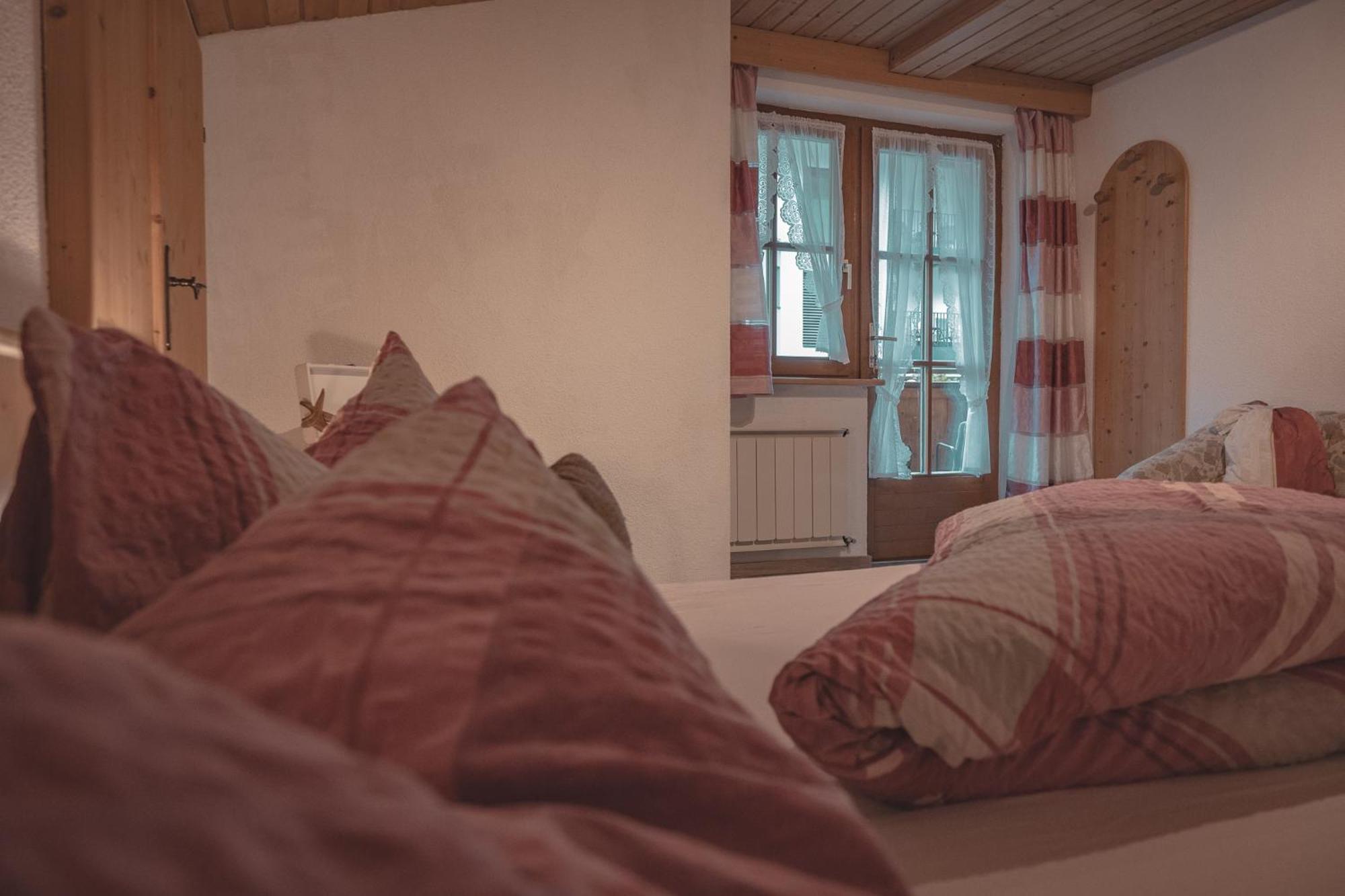 Appartement Haus Bergwind à Sankt Leonhard im Pitztal Extérieur photo