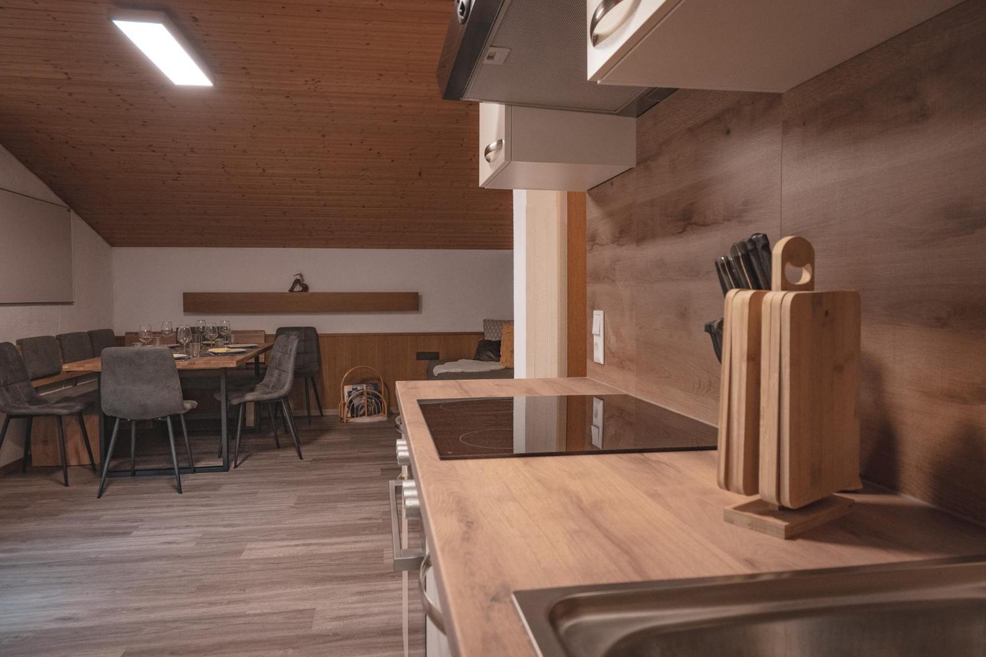 Appartement Haus Bergwind à Sankt Leonhard im Pitztal Extérieur photo